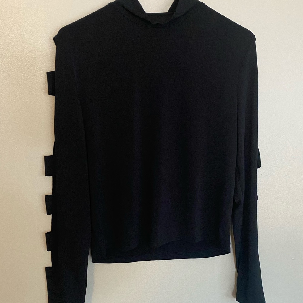 Woman’s long Sleeve